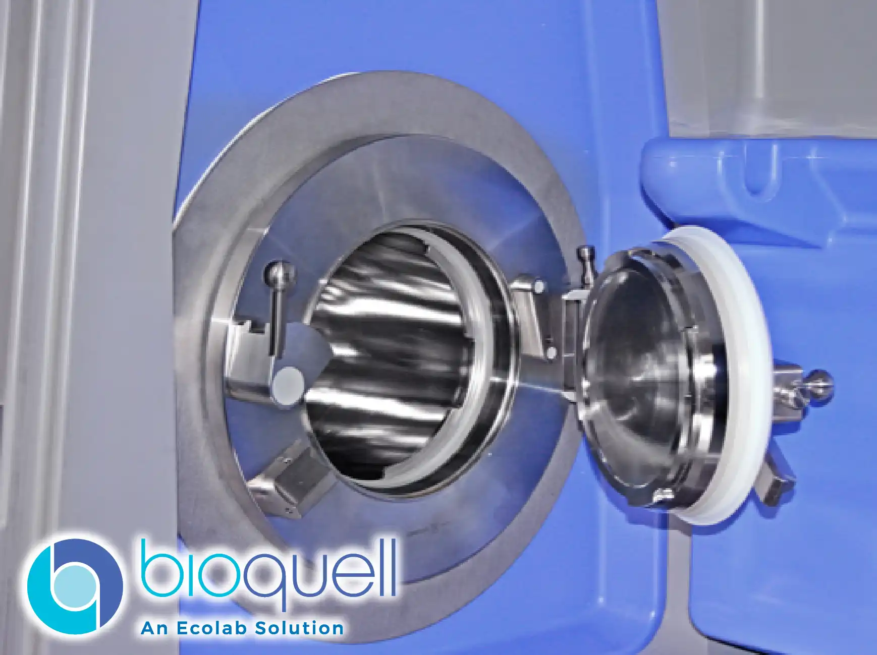 Bioquell Qube – Pharmaceutical Isolator